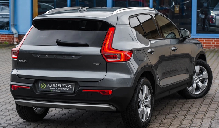 Volvo XC 40 cena 129900 przebieg: 76700, rok produkcji 2018 z Byczyna małe 781